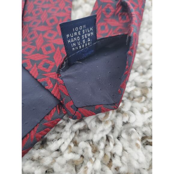 Burberry London Necktie Tie Pure Silk Italy 3.5in - Picture 7 of 8